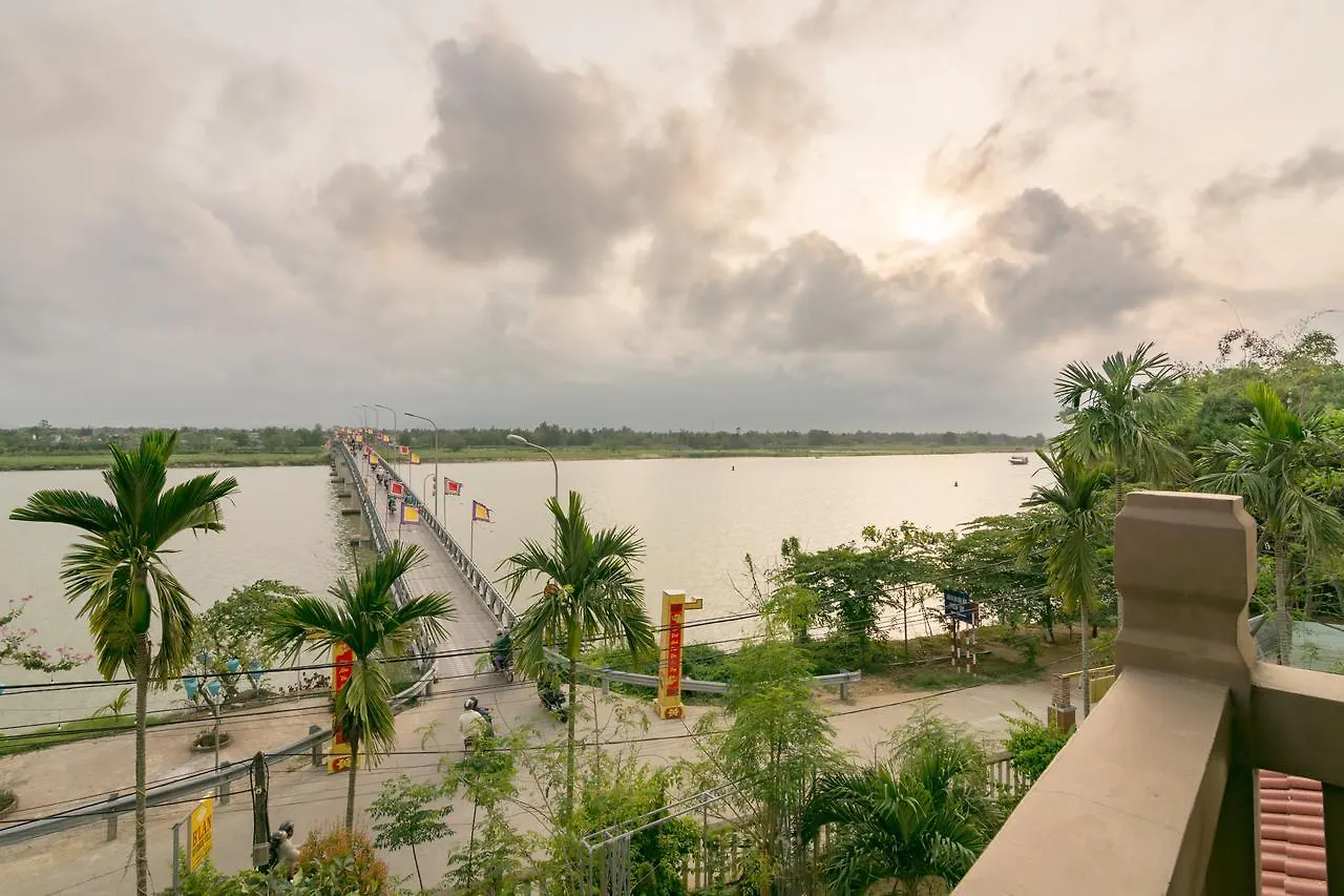 B'Lan Riverside Villa Hoi An